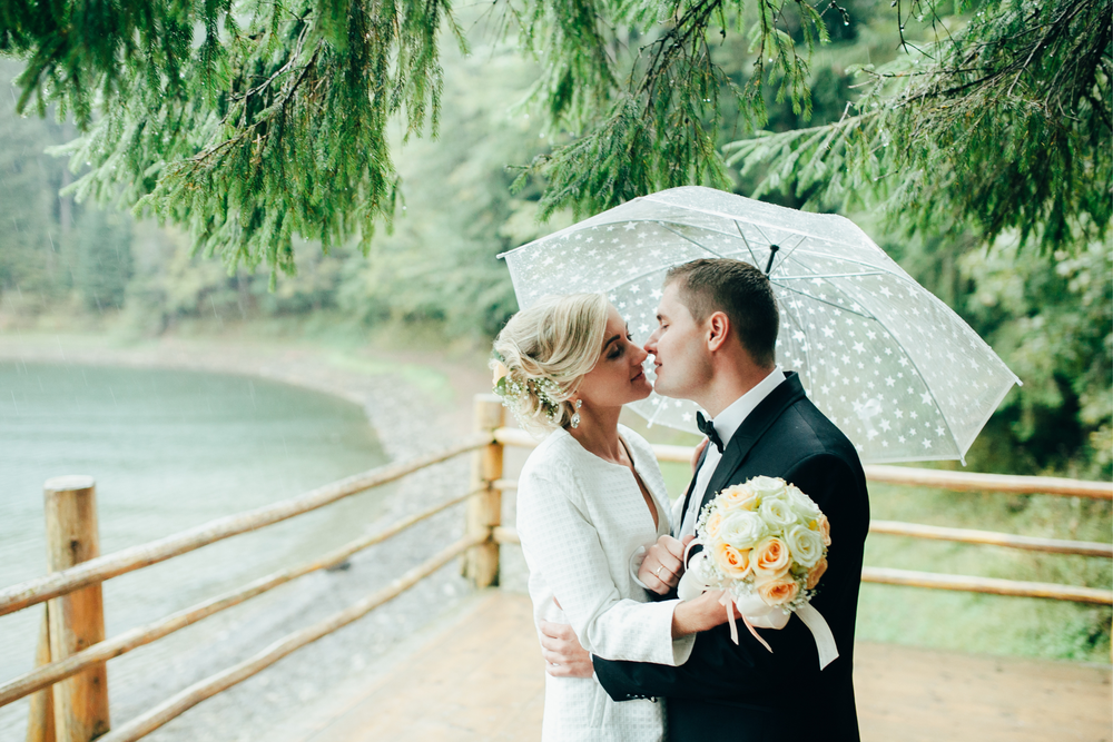 5x de mooiste paraplu voor huwelijk - House of Weddings