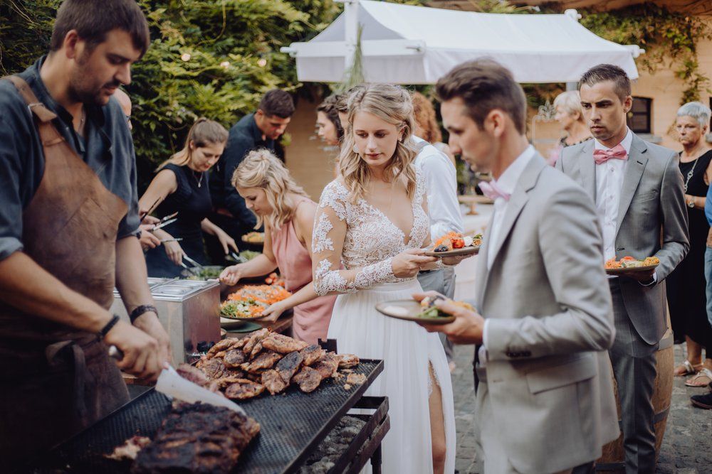 ginder Lijkt op officieel Barbecue bruiloft, I like it! - House of Weddings